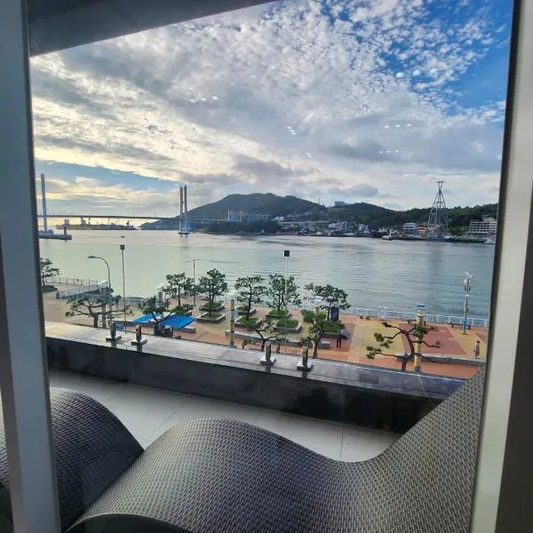 Suite Stay Yeosu，位于丽水市的酒店