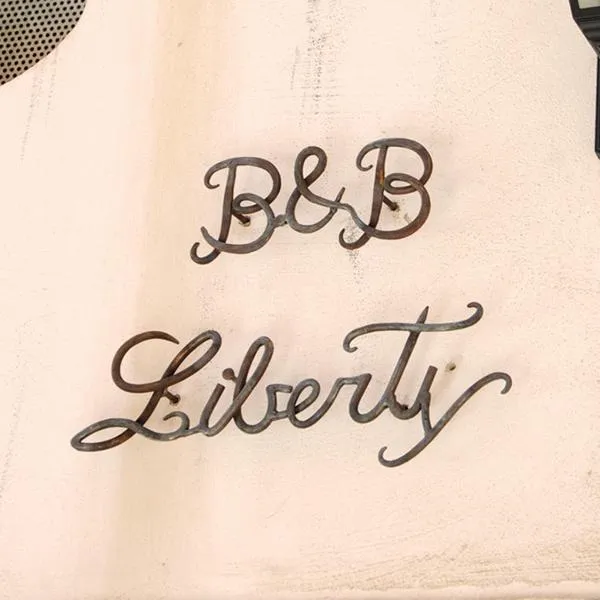 B&B Liberty，位于安德里亚的酒店