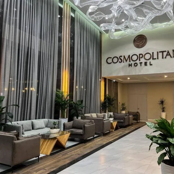 Cosmopolitan Hotel，位于奇姆肯特的酒店