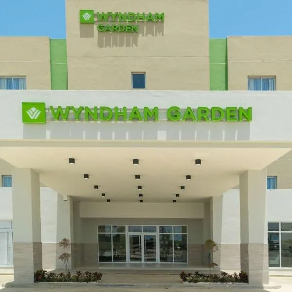 Wyndham Garden El Morro Montecristi，位于El Charcazo的酒店