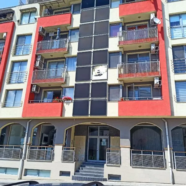 Gabrovo Relax Apartment，位于Vlaychovtsi的酒店
