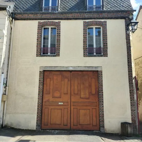 Maison de ville avec garage privé Sées chez Nous，位于La Chapelle-près-Sées的酒店