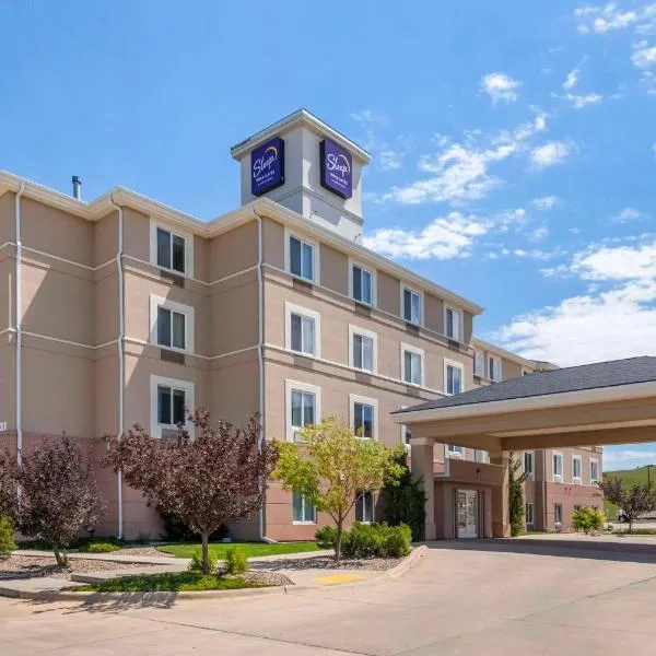 Sleep Inn & Suites，位于Lakota Homes的酒店