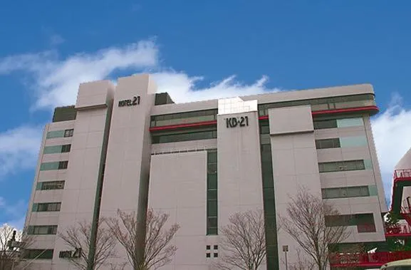 21号酒店，位于草津町的酒店