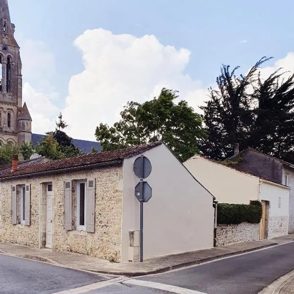La Maison de Jeanne，位于莱斯帕尔梅多克的酒店