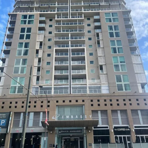 Embassy apartment free parking，位于阿德莱德的酒店