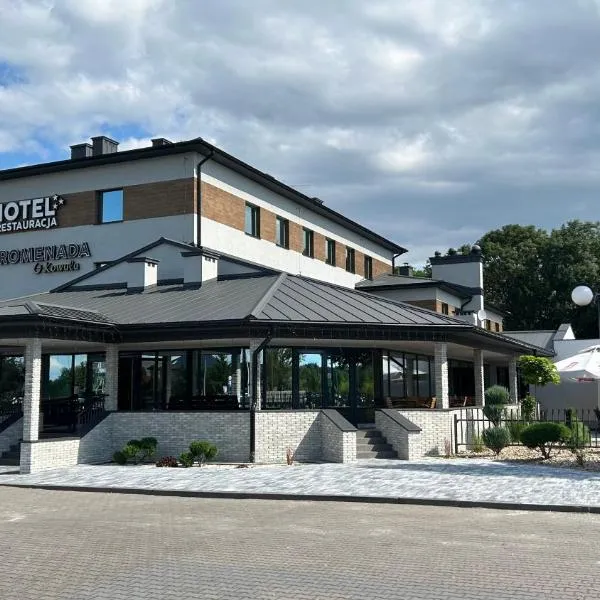 Hotel Promenada Biznes & Wypoczynek，位于Chustki的酒店