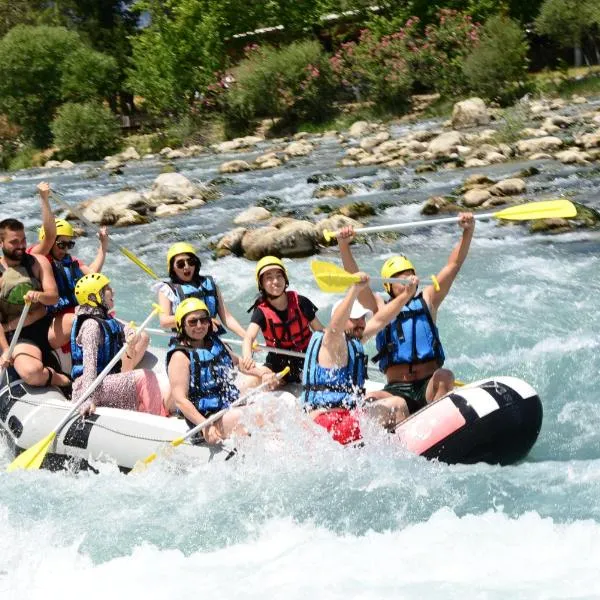 Rio Adventures Rafting Köprülü Kanyon Konaklama，位于Karabük的酒店