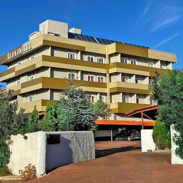 ALFA HOTEL，位于Asprópirgos的酒店