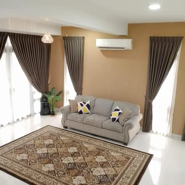 Pinevalley Homestay Putrajaya Presint 12，位于史里肯邦安的酒店