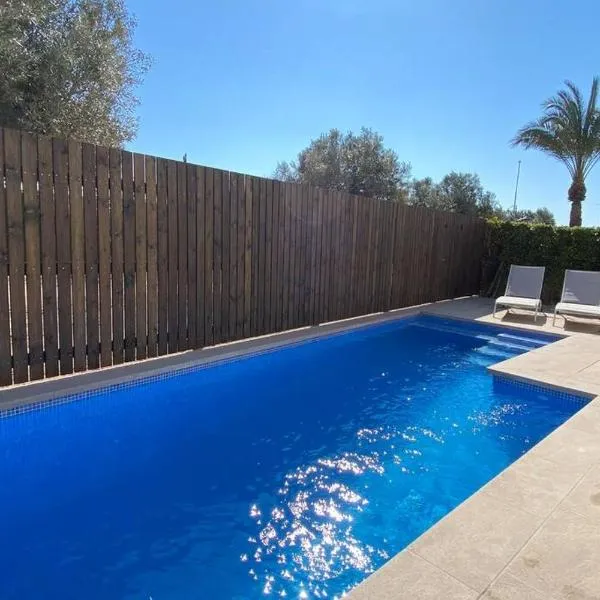 Villa Alegre - 2 bed villa with private heated pool on Mar Menor Golf - family friendly，位于Pozo-Estrecho的酒店