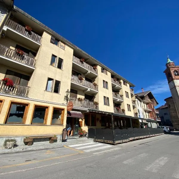 Albergo Nazionale，位于圣贾科莫的酒店