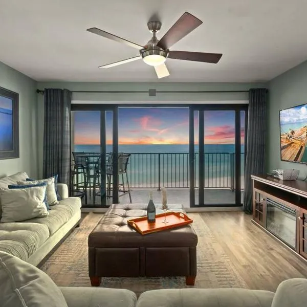 SeaRenity with WOW views of the Gulf of Mexico plus FREE beach gear and heated facility pool，位于巴拿马城海滩的酒店