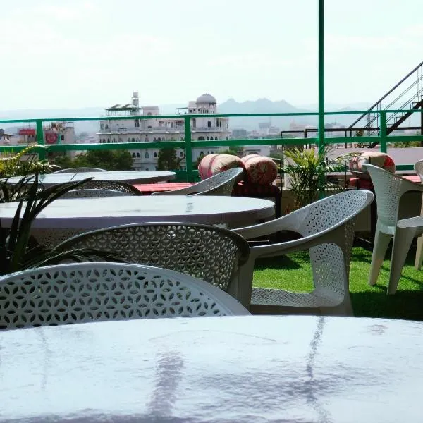 Krishna Stay Guest House，位于乌代浦的酒店