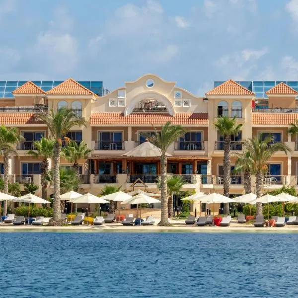 Safir Marsa Matrouh Resort，位于Kafret Eilet el Taflal的酒店