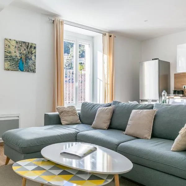Appartement face aux thermes de vals WIFI-Parking gratuit，位于瓦尔莱班的酒店