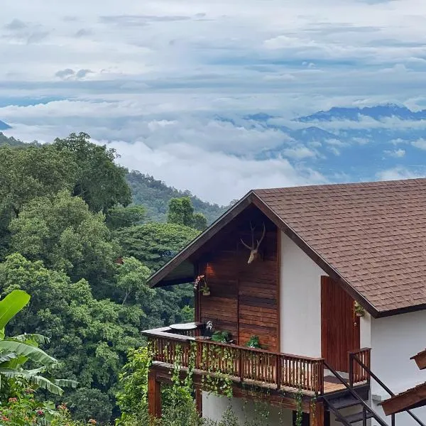 Baan Nhuer Mek บ้านเหนือเมฆ Coffee and Desk on the Cloud，位于Ban Thap Dua的酒店