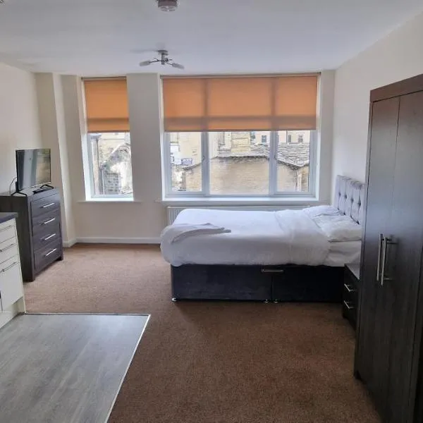 PENTHOUSE APARTMENT IN CENTRAL HALIFAX，位于海伯敦桥的酒店