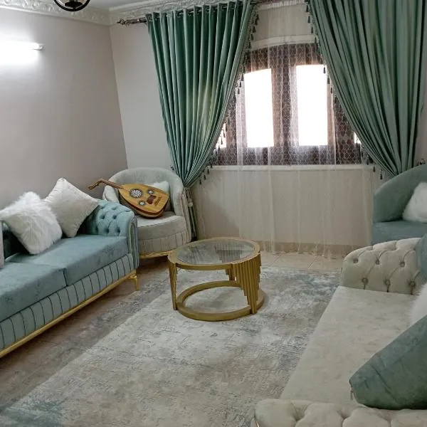 Holiday Inn fayoum，位于Kawm Ūshīm的酒店