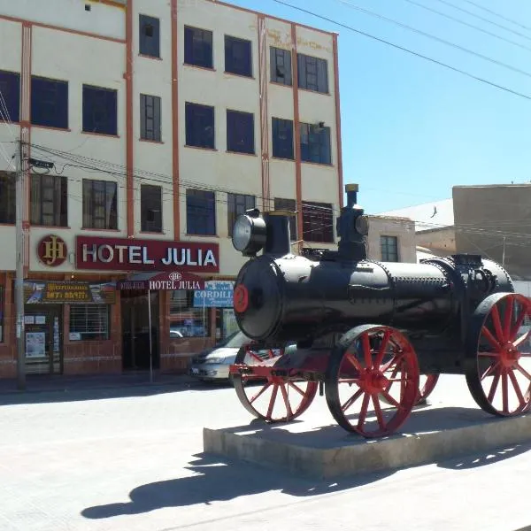 茱莉亚酒店，位于Colchani的酒店