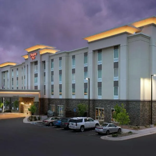 Hampton Inn Denver Tech Center South，位于森特尼尔的酒店