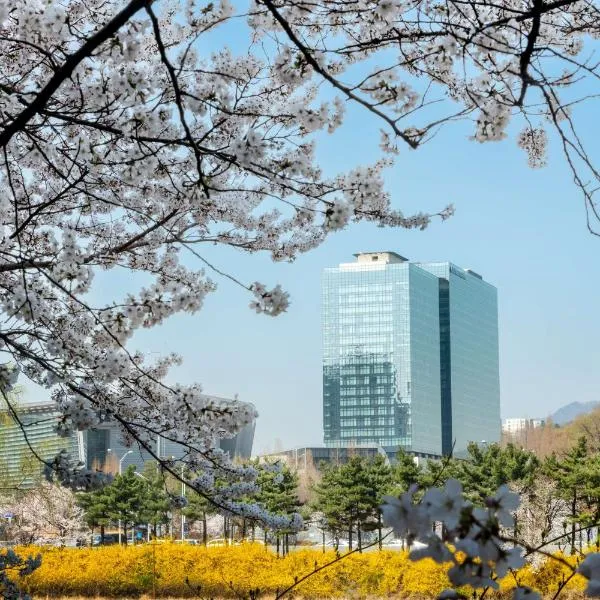 DoubleTree By Hilton Seoul Pangyo Residences，位于城南市的酒店