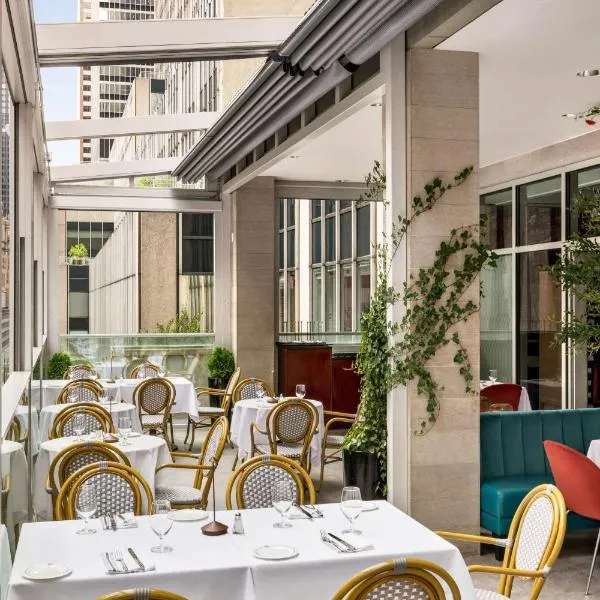 DoubleTree by Hilton New York Midtown Fifth Ave,位于纽约的酒店
