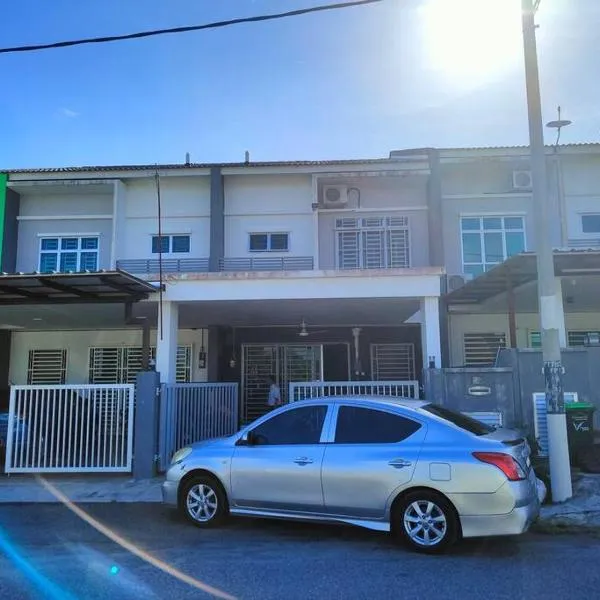 Humaira Homestay Jitra，位于Kuala Nerang的酒店