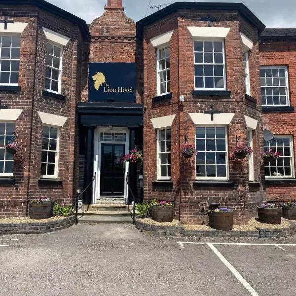 The Lion Hotel，位于Llansantffraid-ym-Mechain的酒店