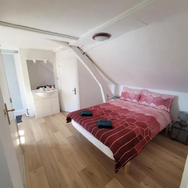 Logement 2 pièces Au Relais Normand，位于Cormeilles的酒店