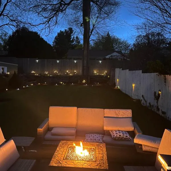 Cozy Cape Cod，位于大急流城的酒店