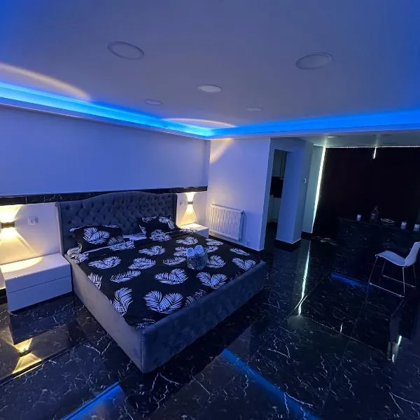 Yoa apartaments，位于德瓦的酒店