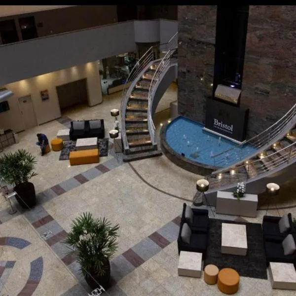Guarulhos Flats Services，位于瓜鲁柳斯的酒店