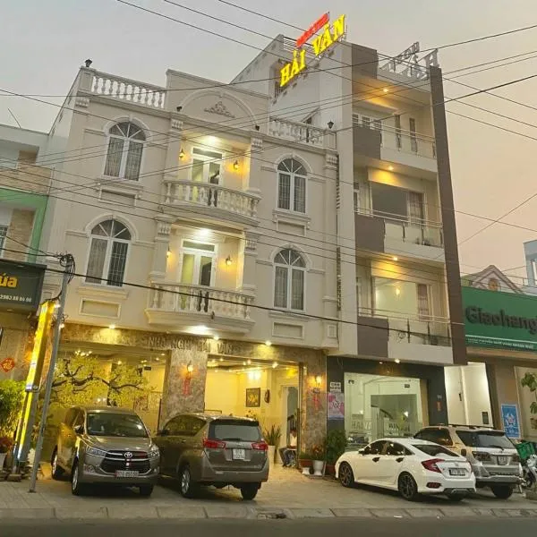 HaiVan HosTel，位于朱笃的酒店