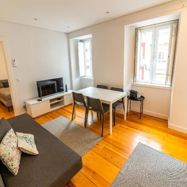 Golden Place - Cacilhas，位于阿尔马达的酒店