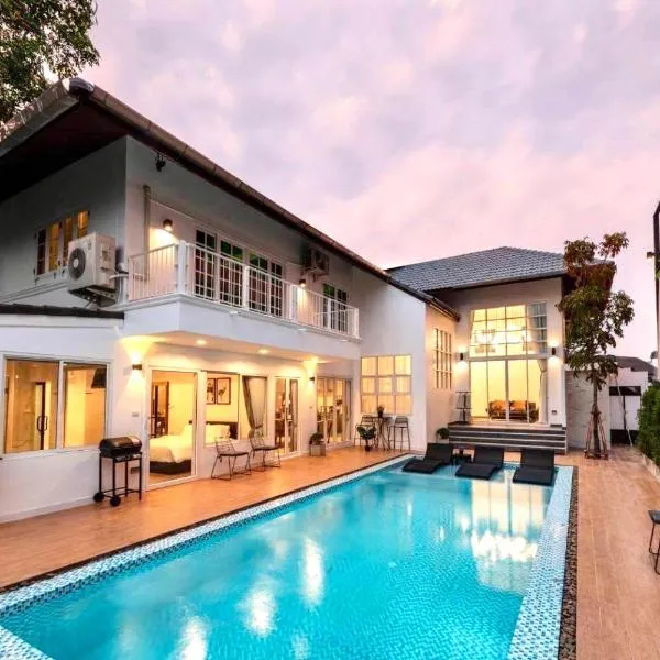 Nimman Villa 17 Chiangmai - SHA PLUS，位于Ban Chang Phuak的酒店
