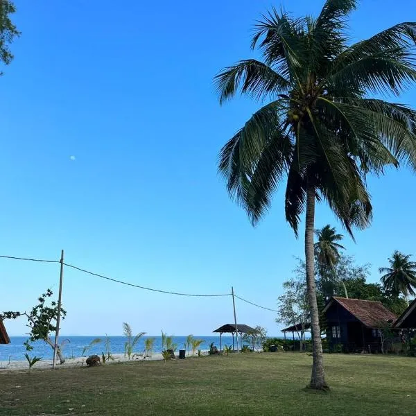 ALUN ALUN ISLAND RESORT，位于Kampong Atap Zing的酒店
