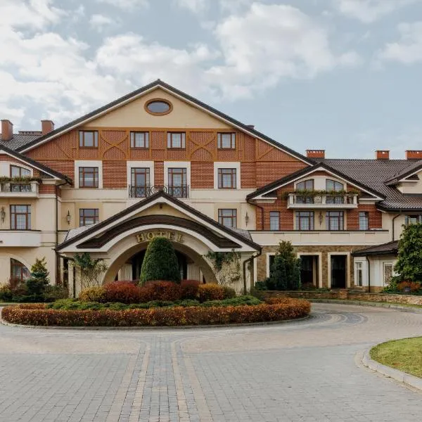 潘斯卡戈拉酒店，位于Pasiky-Zubryts'ki的酒店