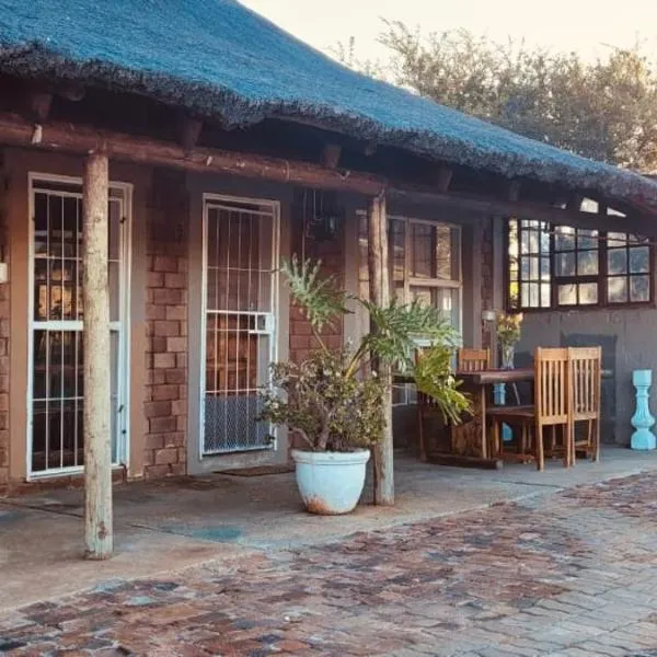 Vanross Bushveld Self Catering Accommodation，位于Kransberg的酒店