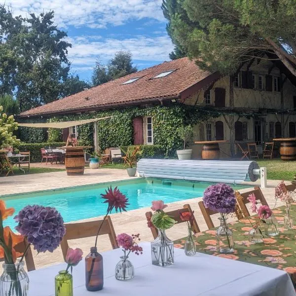 Maison Pimoli : Chambre Hortense，位于苏斯通的酒店