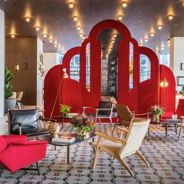 Canopy by Hilton Madrid Castellana，位于马德里的酒店