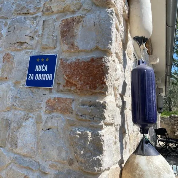 Kuća za odmor Ivančica，位于特里班的酒店