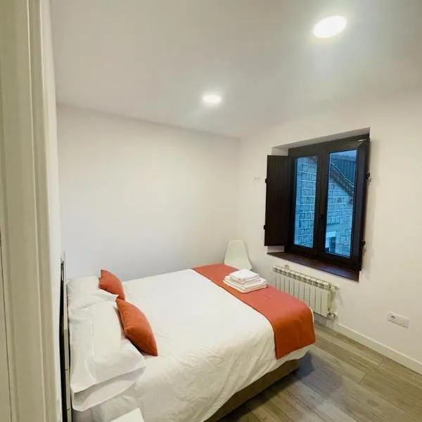 Apartamentos Rurales La Plaza 3，位于杜鲁埃洛德拉谢拉的酒店