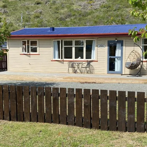 Cosy 1960's Kiwi Holiday House，位于奥玛拉玛的酒店