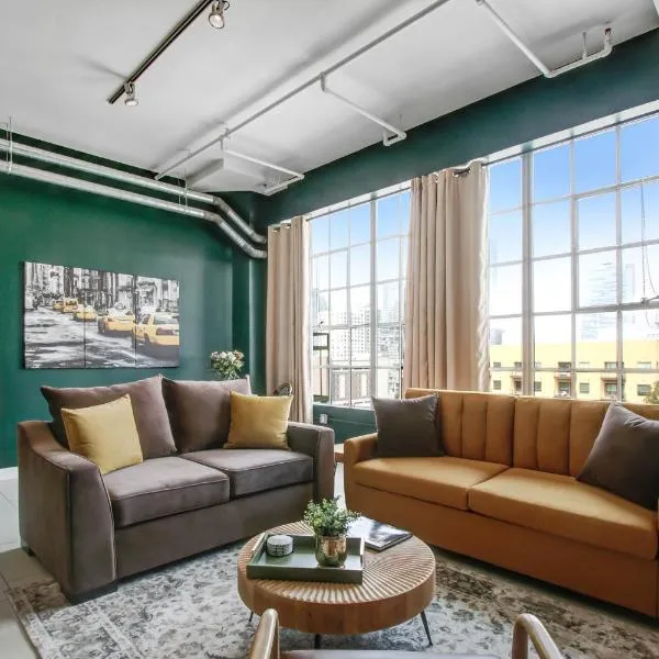 NYC Styled Loft In DTLA, sleeps 4 with Free Parking!，位于洛杉矶的酒店