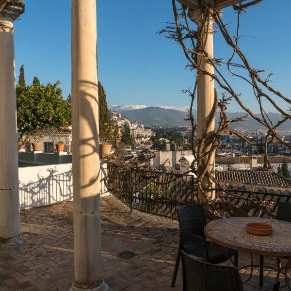 卡门卡拉科尔水塔酒店，位于格拉纳达的酒店