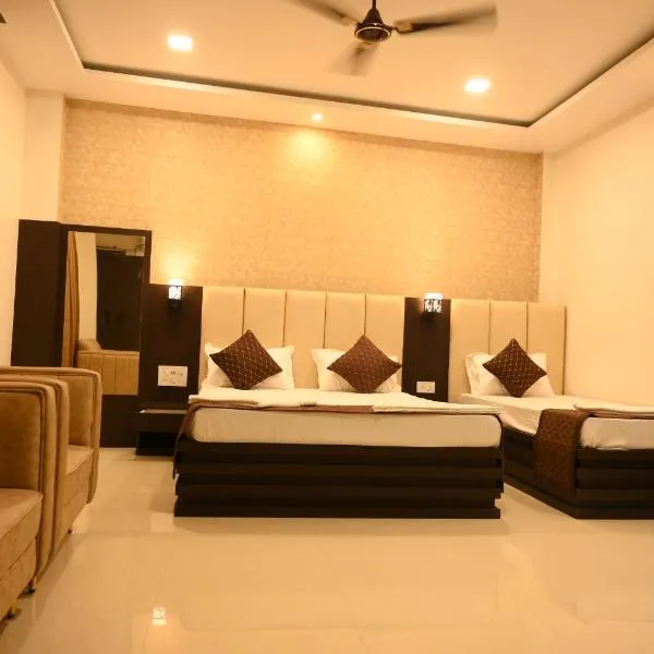 Hotel Tripti-Biswanath Chariali，位于Bishnāth的酒店