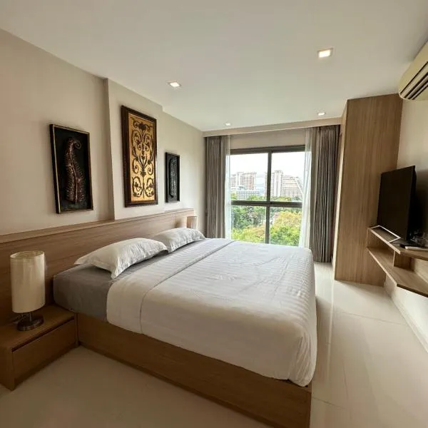 City Garden Tropicana Condo Naklua，位于北芭堤雅的酒店