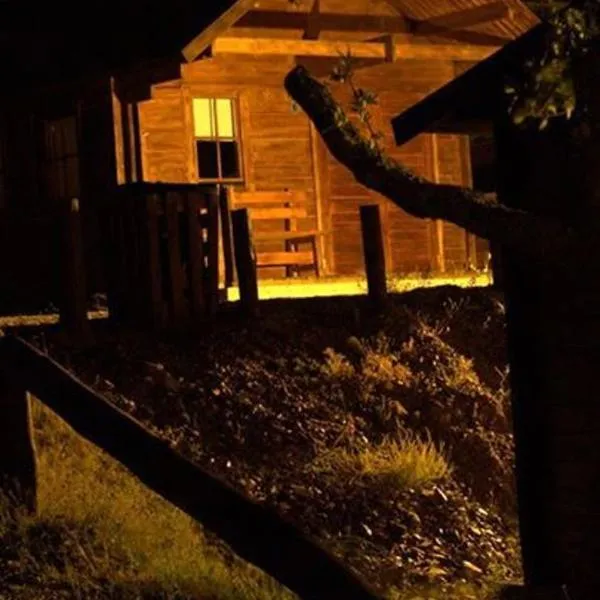 Monte do Azibo Glamping，位于Podence的酒店