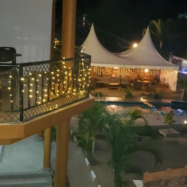 Mowicribs Hotel and Spa，位于Katabi的酒店